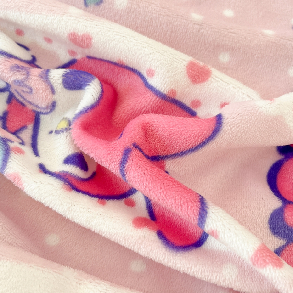 91家纺网 家纺一手货源 找家纺 博雅 2025新款三丽鸥牛奶绒小版床笠 牛奶绒单笠-贪吃美乐蒂