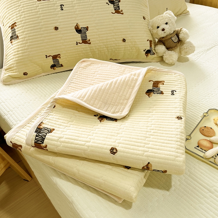 91家纺网 家纺一手货源 找家纺 拾小柒 2025年新款夹棉防滑床盖绗缝褥子床垫保护垫 糯糯棉-香肠狗