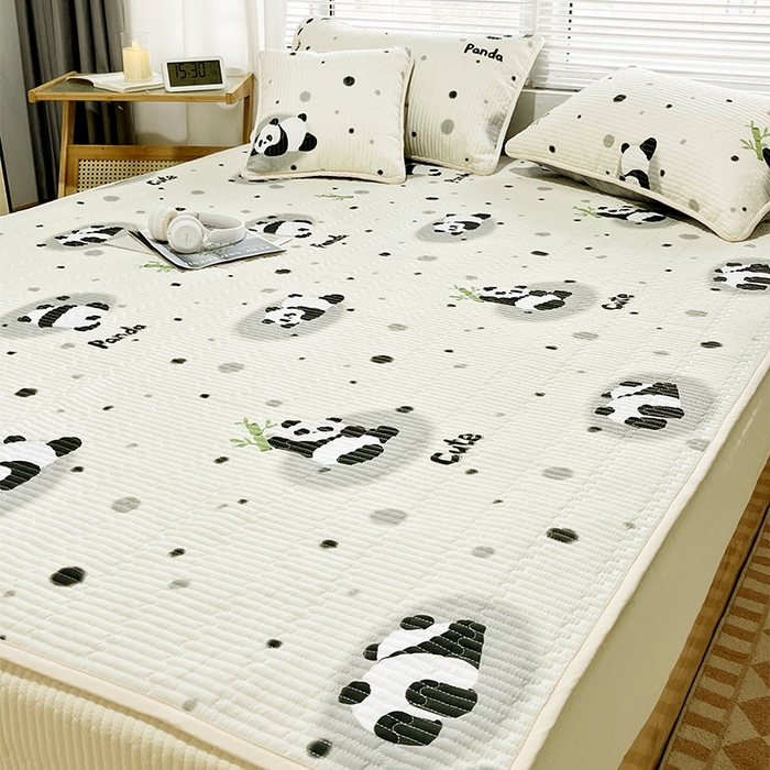 91家纺网 家纺一手货源 找家纺 拾小柒 2025年新款夹棉防滑床盖绗缝褥子床垫保护垫 糯糯棉-竹子熊猫