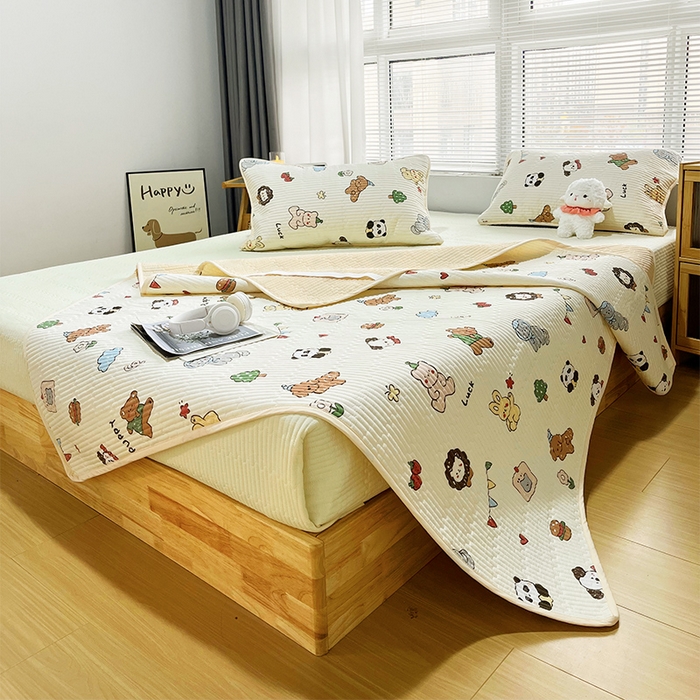 91家纺网 家纺一手货源 找家纺 拾小柒 2025年新款夹棉防滑床盖绗缝褥子床垫保护垫 糯糯棉-马戏团