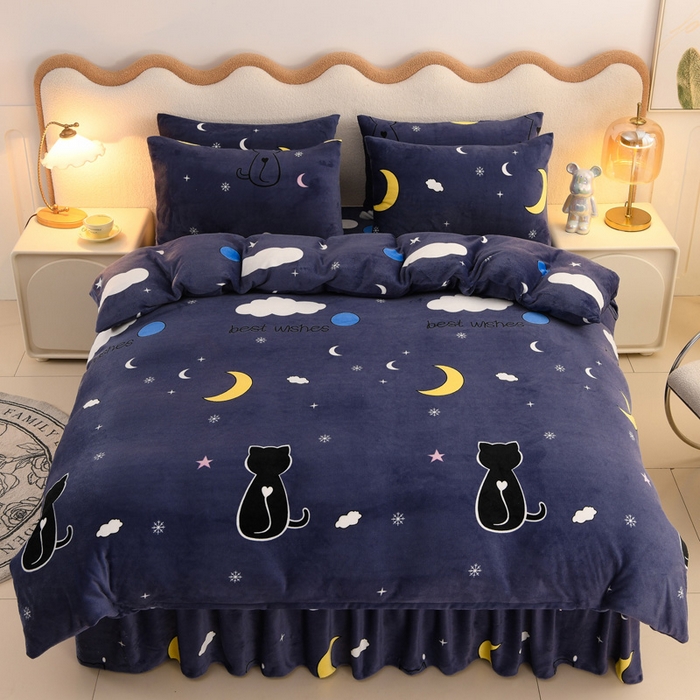 91家纺网 家纺一手货源 找家纺 圣楚家纺 2025新款牛奶绒床裙款四件套 晚安喵喵