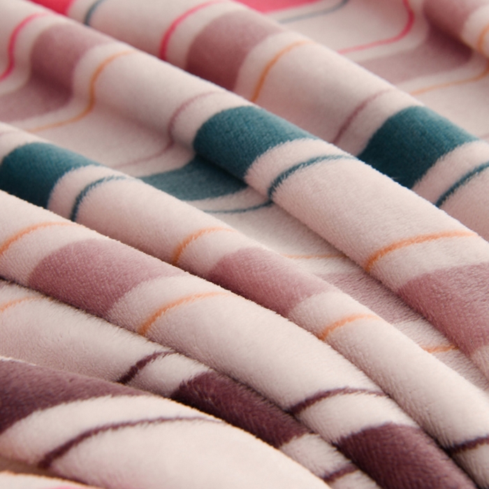 91家纺网 家纺一手货源 找家纺 圣楚家纺 2025新款牛奶绒床裙款四件套 匆匆那年