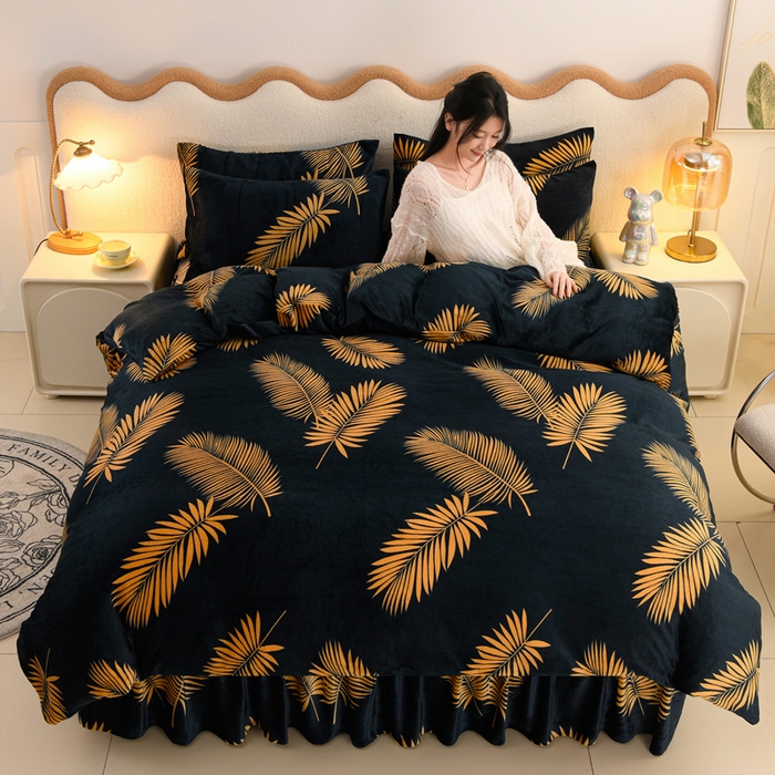 圣楚家纺 2025新款牛奶绒床裙款四件套 青春年华