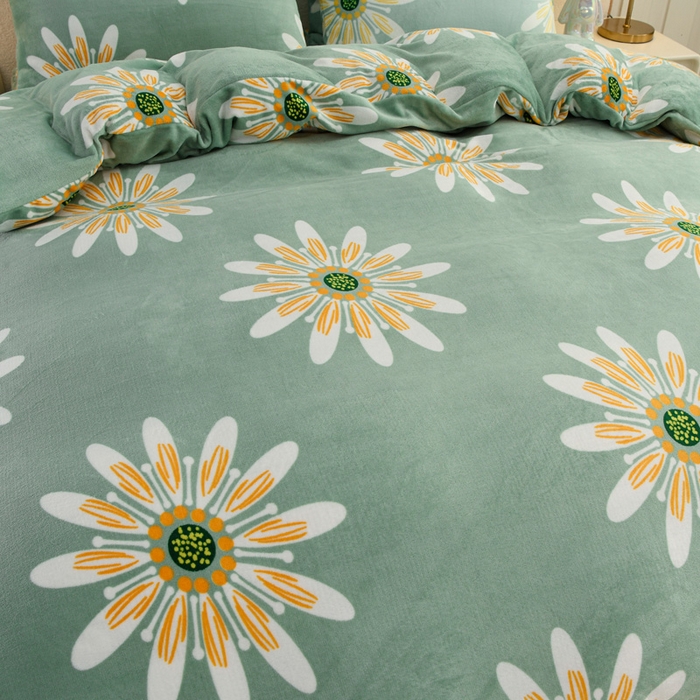 91家纺网 家纺一手货源 找家纺 圣楚家纺 2025新款牛奶绒床裙款四件套 冬日暖阳