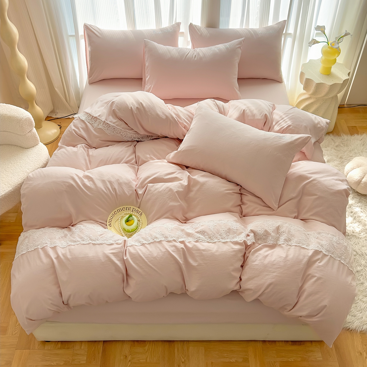 91家纺网 家纺一手货源 找家纺 灿哈 2025新款烫钻蕾丝花边水洗棉四件套 胭脂玉