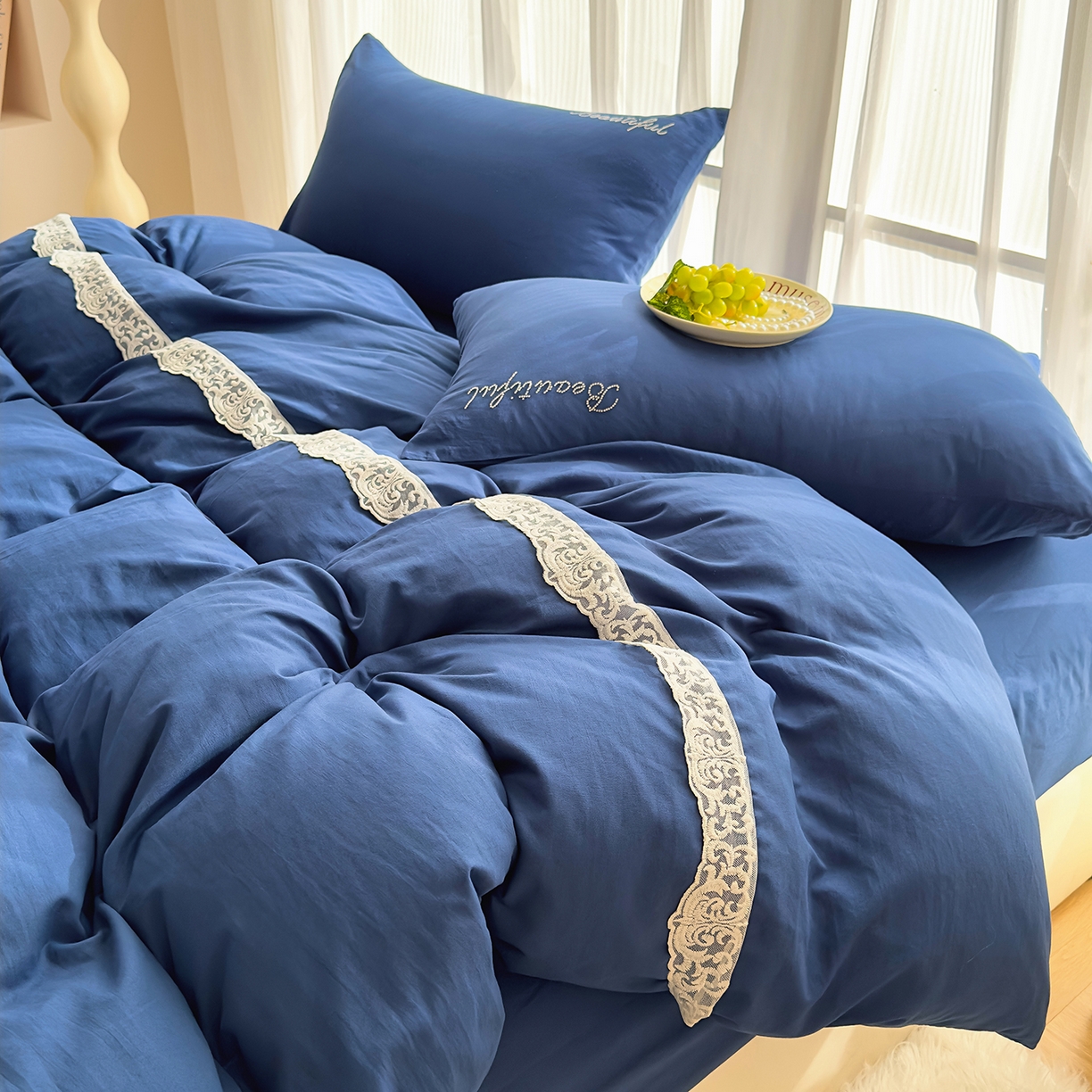 91家纺网 家纺一手货源 找家纺 （总）灿哈 2025新款烫钻蕾丝花边水洗棉四件套