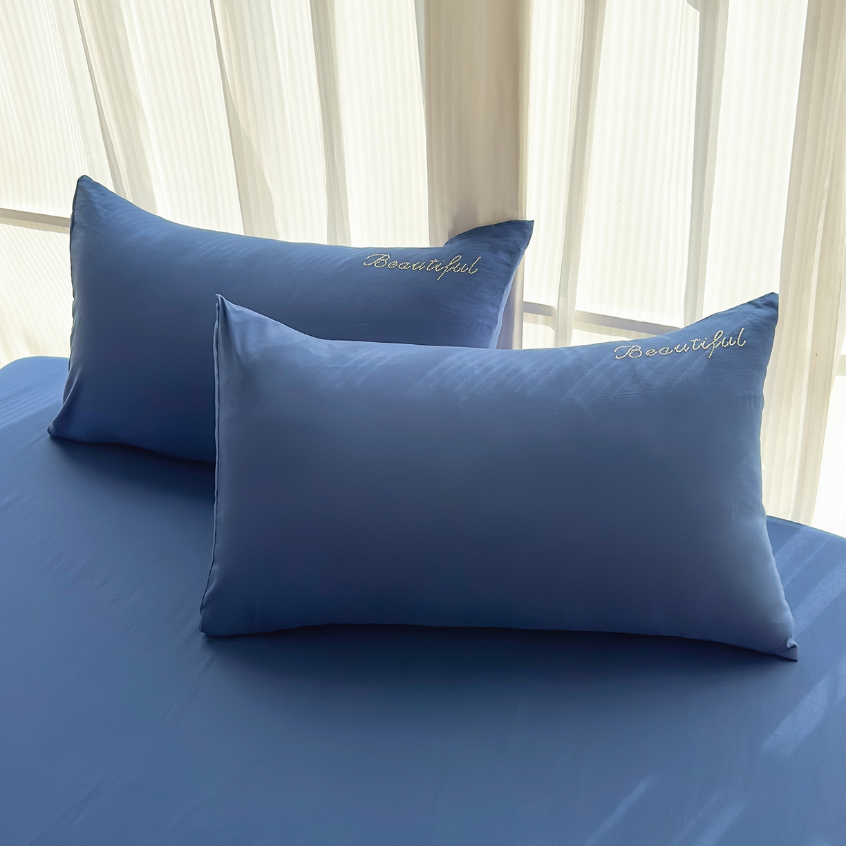 91家纺网 家纺一手货源 找家纺 （总）灿哈 2025新款烫钻蕾丝花边水洗棉四件套