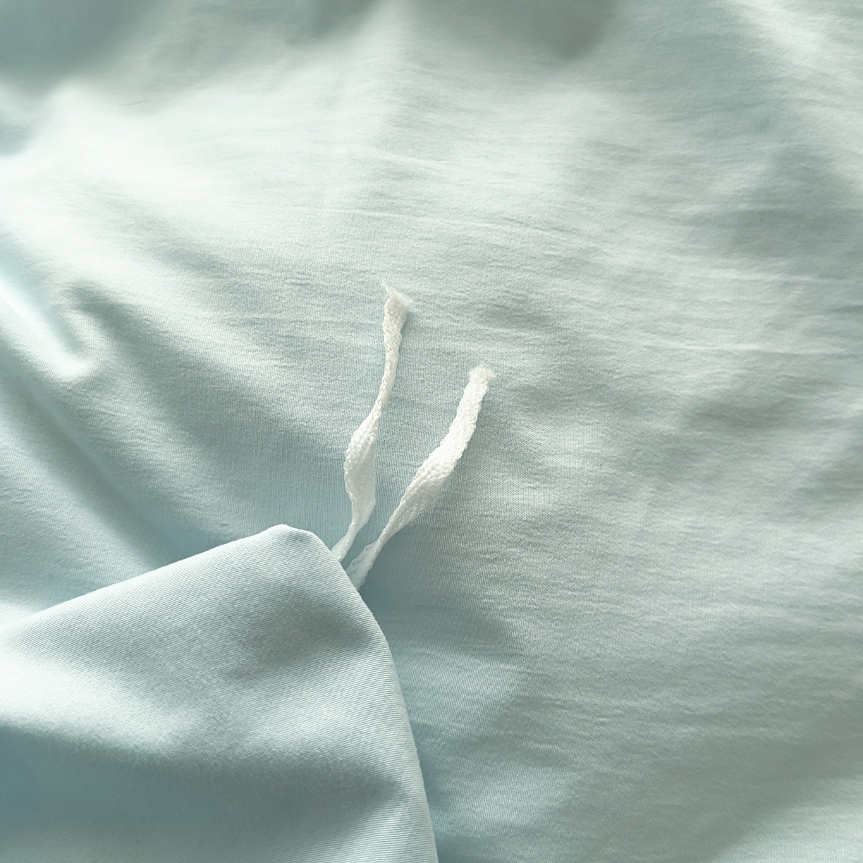 91家纺网 家纺一手货源 找家纺 灿哈 2025新款烫钻蕾丝花边水洗棉四件套 海水蓝