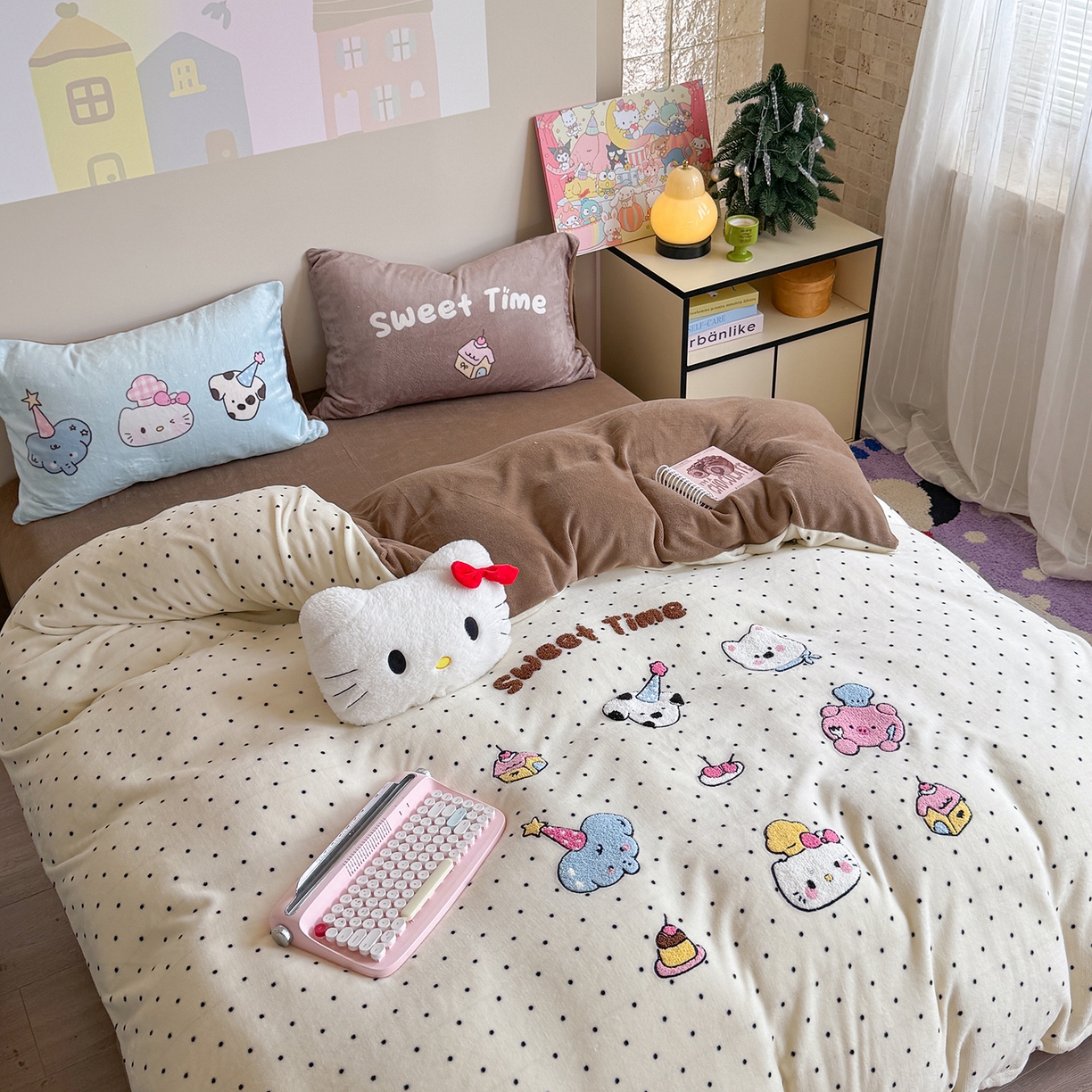 91家纺网 家纺一手货源 找家纺 美乐迪家纺 2025新款牛奶绒卡通绣花四件套 甜趣卡通