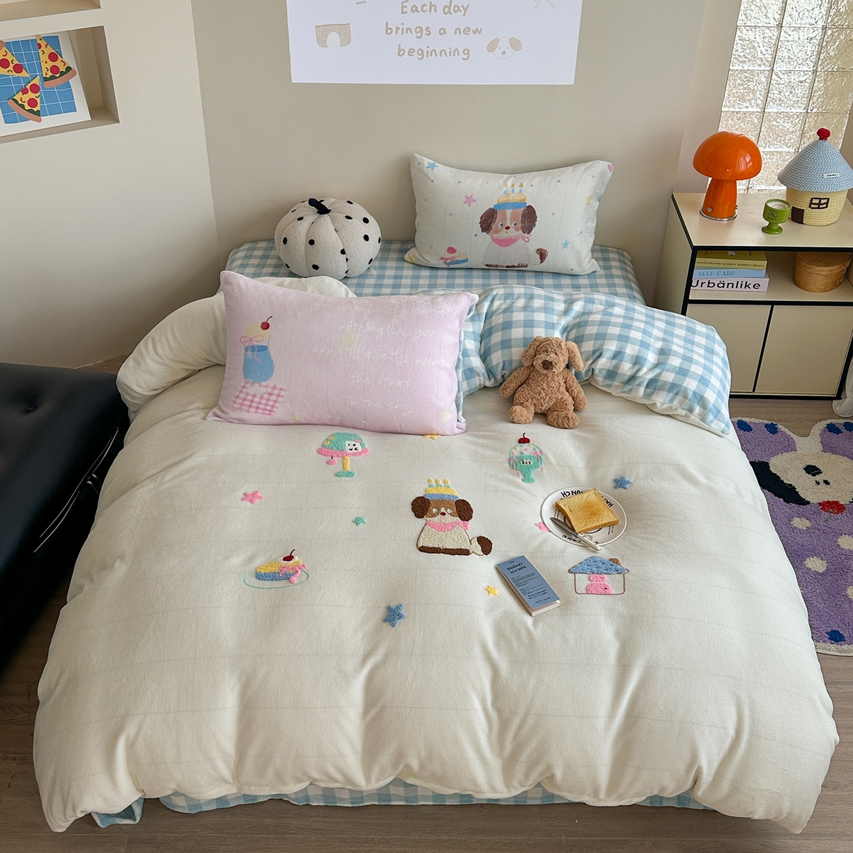 美乐迪家纺 2025新款牛奶绒卡通绣花四件套 小狗的世界