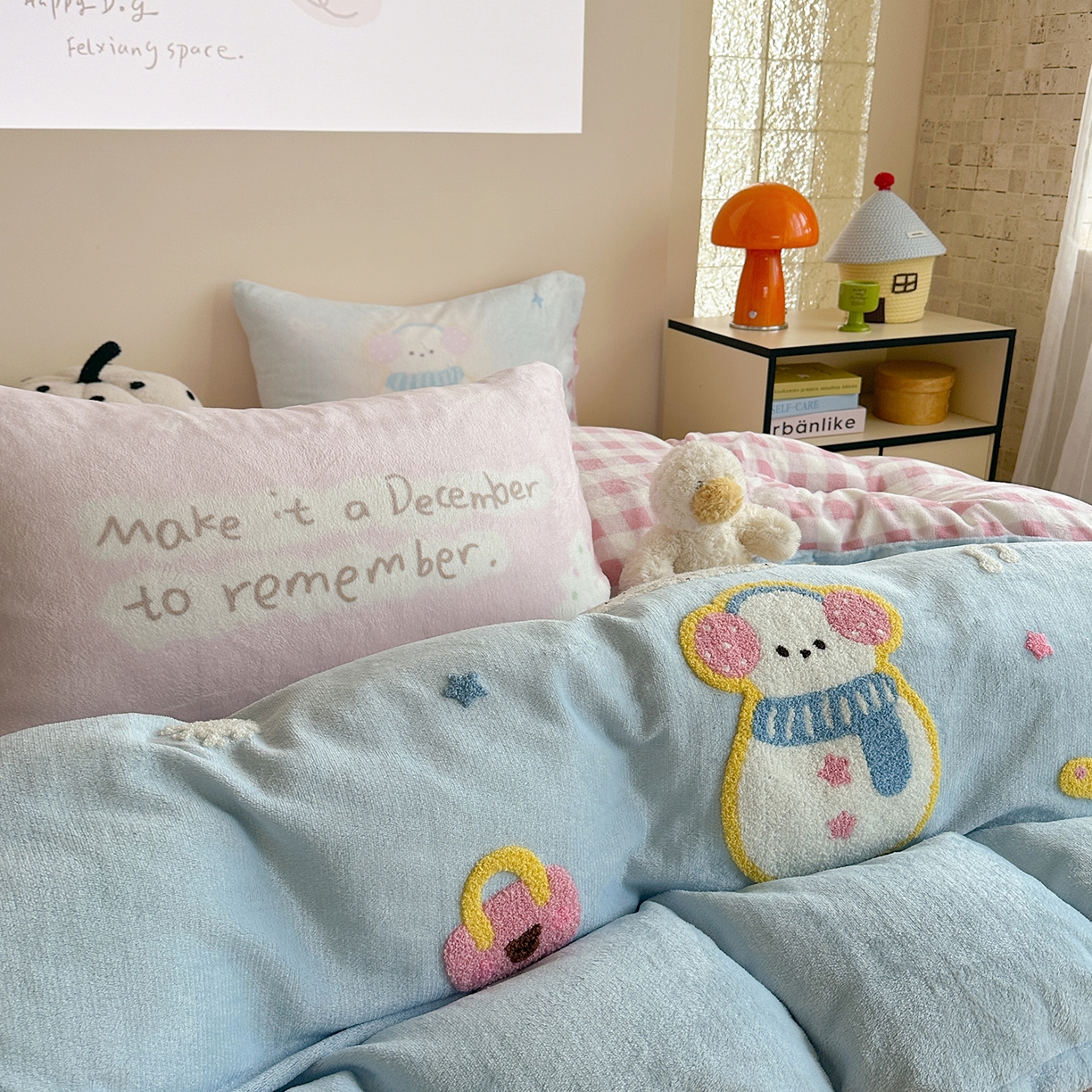 91家纺网 家纺一手货源 找家纺 美乐迪家纺 2025新款牛奶绒卡通绣花四件套 雪人童话