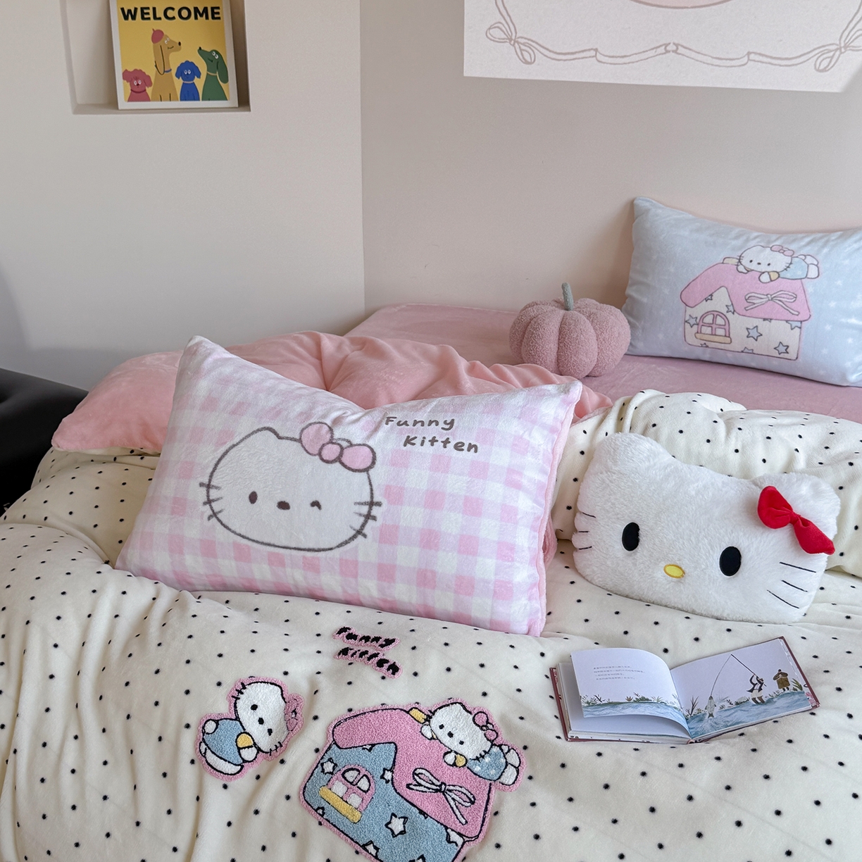 91家纺网 家纺一手货源 找家纺 美乐迪家纺 2025新款牛奶绒卡通绣花四件套 猫咪小屋