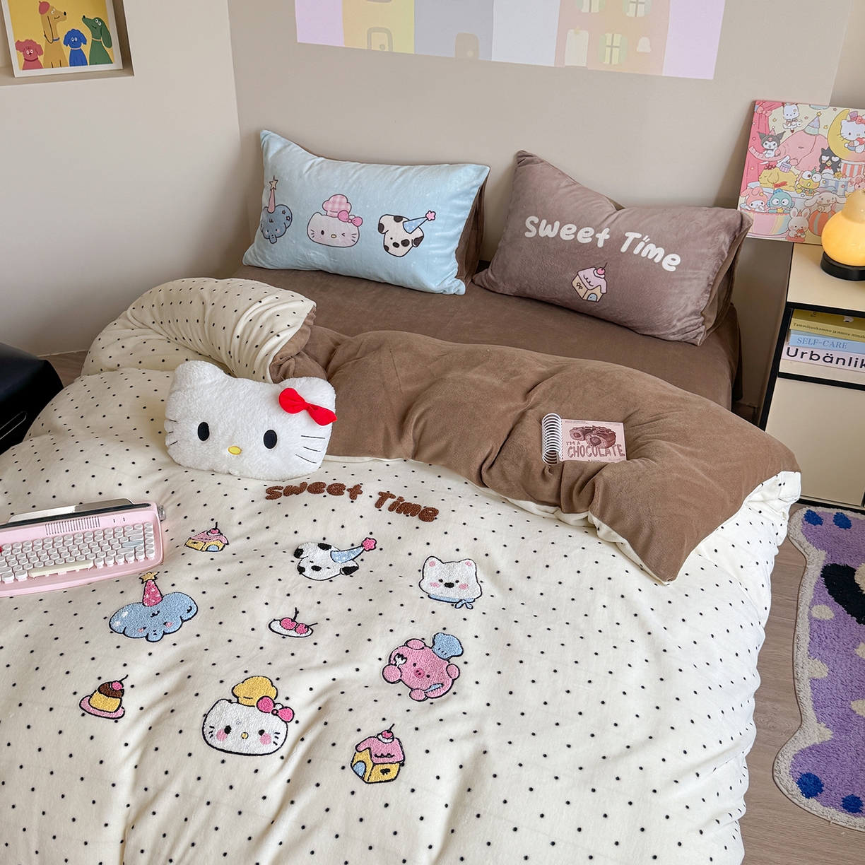 91家纺网 家纺一手货源 找家纺 美乐迪家纺 2025新款牛奶绒卡通绣花四件套 甜趣卡通