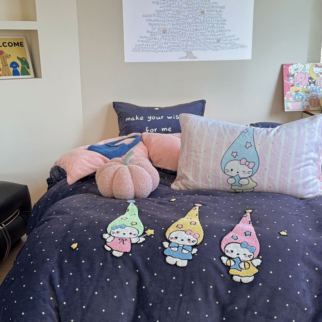 91家纺网 家纺一手货源 找家纺 美乐迪家纺 2025新款牛奶绒卡通绣花四件套 天使猫咪