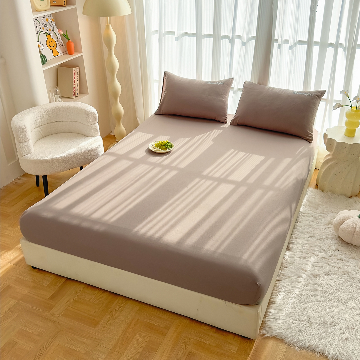 91家纺网 家纺一手货源 找家纺 灿哈 2025新款烫钻蕾丝花边水洗棉四件套 卡其咖