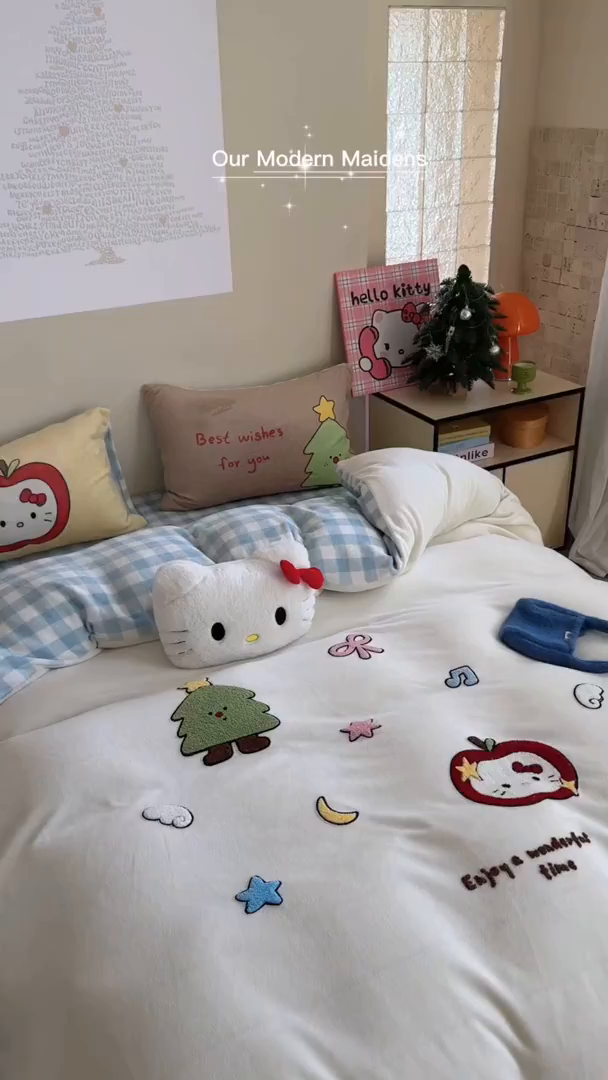 91家纺网 家纺一手货源 找家纺 美乐迪家纺 2025新款牛奶绒卡通绣花四件套 苹果猫