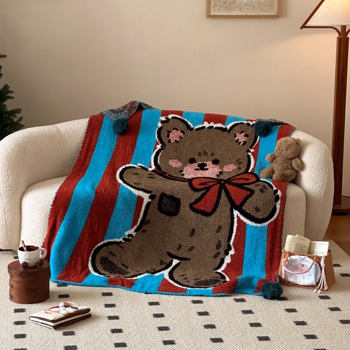 91家纺网 家纺一手货源 找家纺 Sweet dreams甜梦 2025新款轻奢高端毛球款半边绒针织毛毯 蝴蝶结小熊