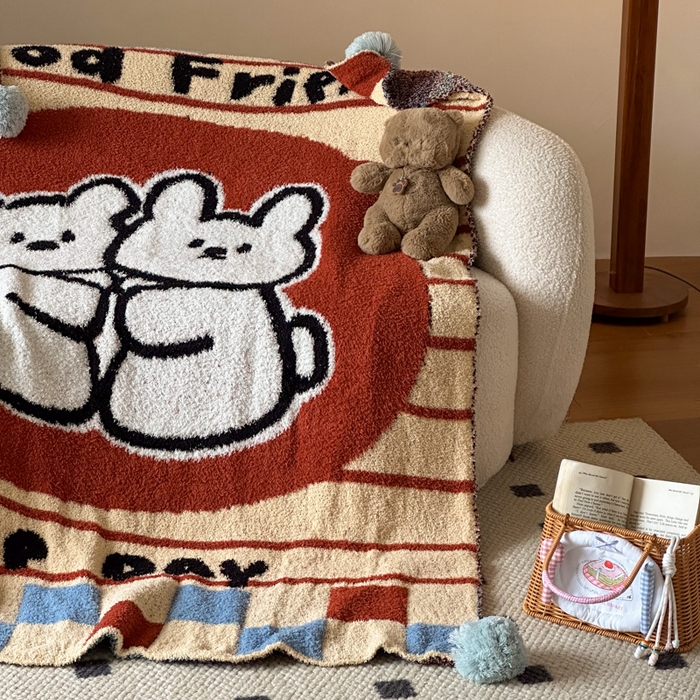 91家纺网 家纺一手货源 找家纺 Sweet dreams甜梦 2025新款轻奢高端毛球款半边绒针织毛毯 抱抱熊