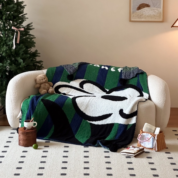 91家纺网 家纺一手货源 找家纺 Sweet dreams甜梦 2025新款轻奢高端毛球款半边绒针织毛毯 条纹花朵