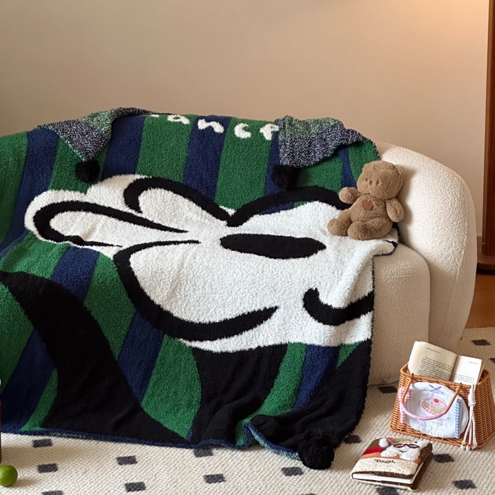 91家纺网 家纺一手货源 找家纺 Sweet dreams甜梦 2025新款轻奢高端毛球款半边绒针织毛毯 条纹花朵