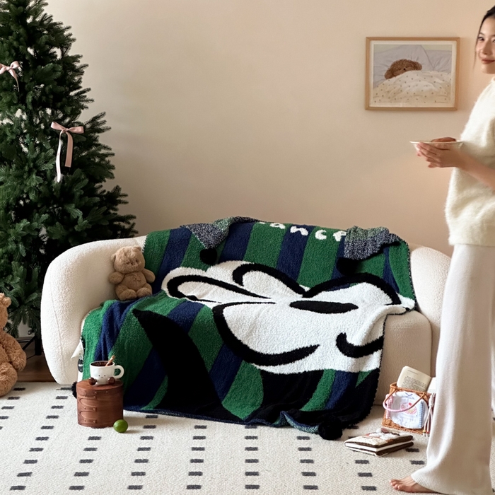 91家纺网 家纺一手货源 找家纺 Sweet dreams甜梦 2025新款轻奢高端毛球款半边绒针织毛毯 条纹花朵