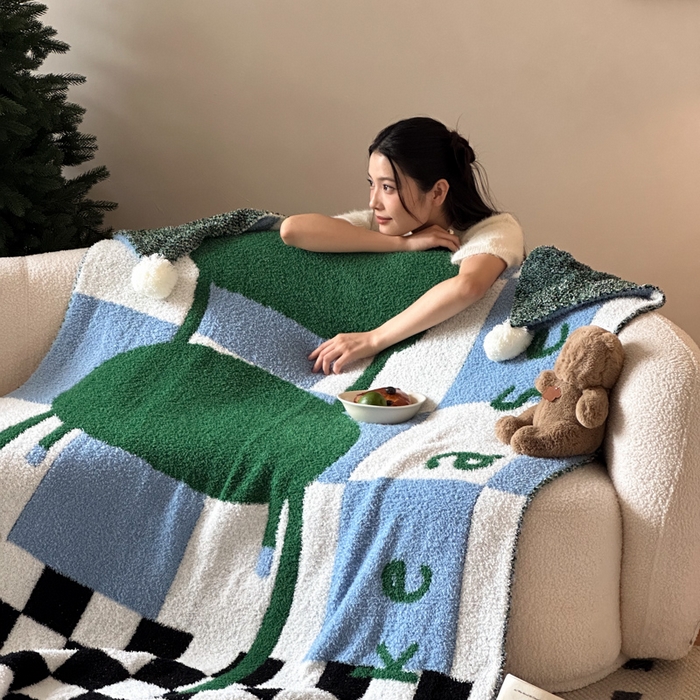 91家纺网 家纺一手货源 找家纺 Sweet dreams甜梦 2025新款轻奢高端毛球款半边绒针织毛毯 绿格子椅子