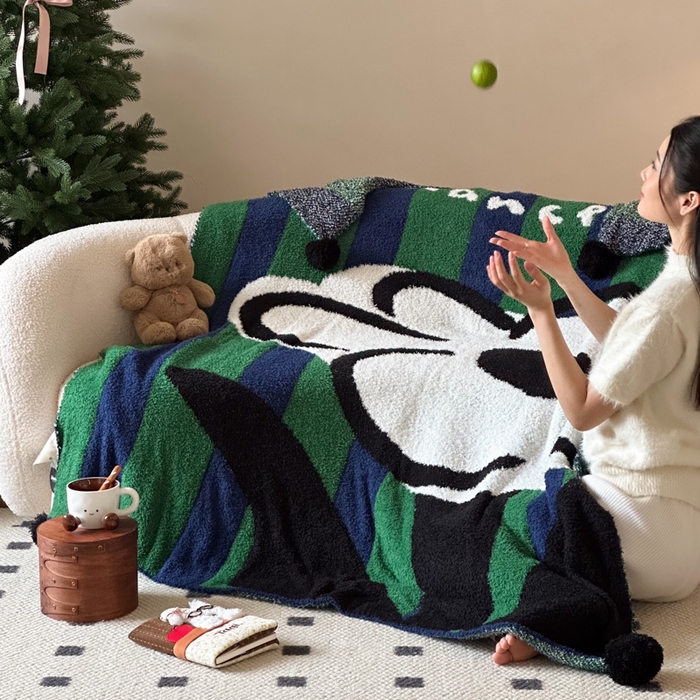 91家纺网 家纺一手货源 找家纺 Sweet dreams甜梦 2025新款轻奢高端毛球款半边绒针织毛毯 条纹花朵