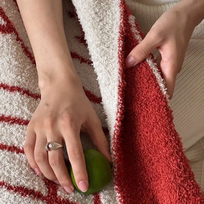 91家纺网 家纺一手货源 找家纺 Sweet dreams甜梦 2025新款轻奢高端毛球款半边绒针织毛毯 蔬果下午茶