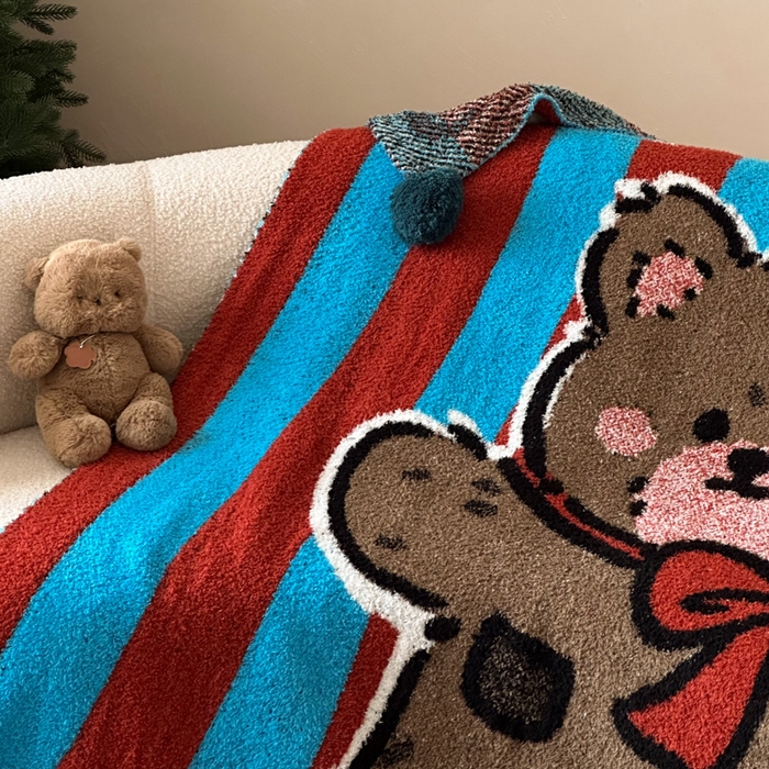 91家纺网 家纺一手货源 找家纺 Sweet dreams甜梦 2025新款轻奢高端毛球款半边绒针织毛毯 蝴蝶结小熊