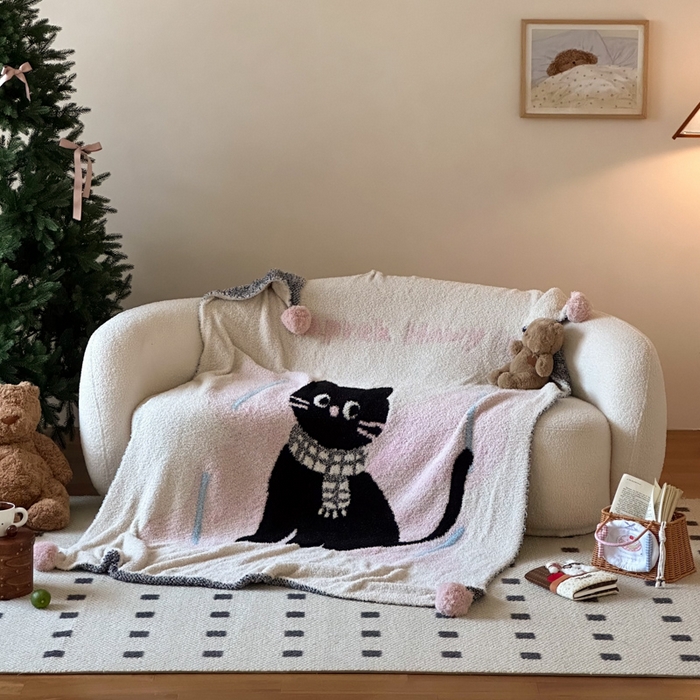 91家纺网 家纺一手货源 找家纺 Sweet dreams甜梦 2025新款轻奢高端毛球款半边绒针织毛毯 黑猫的梦想