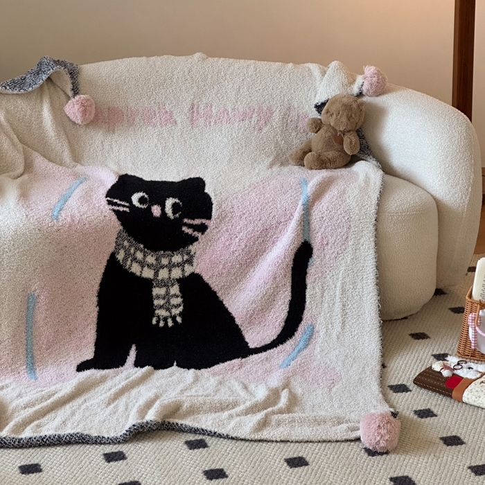 91家纺网 家纺一手货源 找家纺 Sweet dreams甜梦 2025新款轻奢高端毛球款半边绒针织毛毯 黑猫的梦想