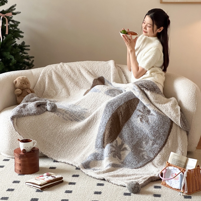 91家纺网 家纺一手货源 找家纺 Sweet dreams甜梦 2025新款轻奢高端毛球款半边绒针织毛毯 休闲时光