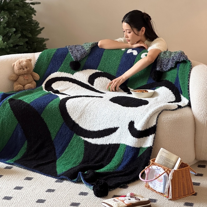 91家纺网 家纺一手货源 找家纺 Sweet dreams甜梦 2025新款轻奢高端毛球款半边绒针织毛毯 条纹花朵