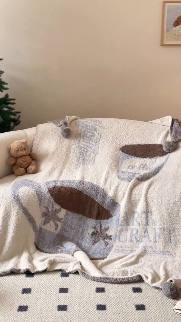 91家纺网 家纺一手货源 找家纺 Sweet dreams甜梦 2025新款轻奢高端毛球款半边绒针织毛毯 休闲时光