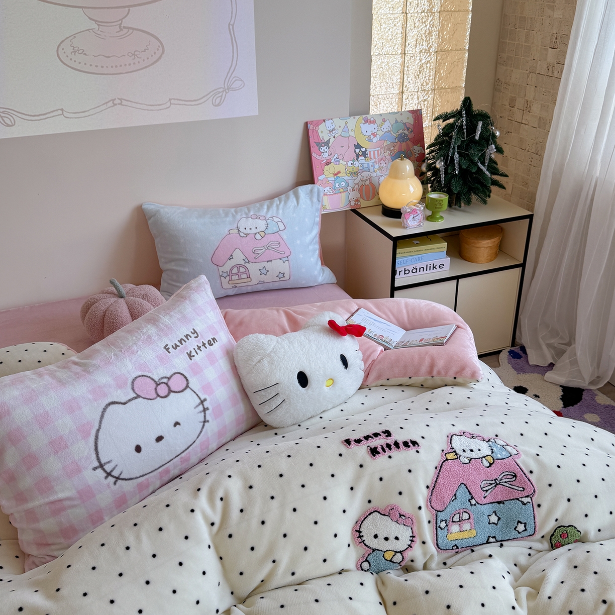 91家纺网 家纺一手货源 找家纺 美乐迪家纺 2025新款牛奶绒卡通绣花四件套 猫咪小屋