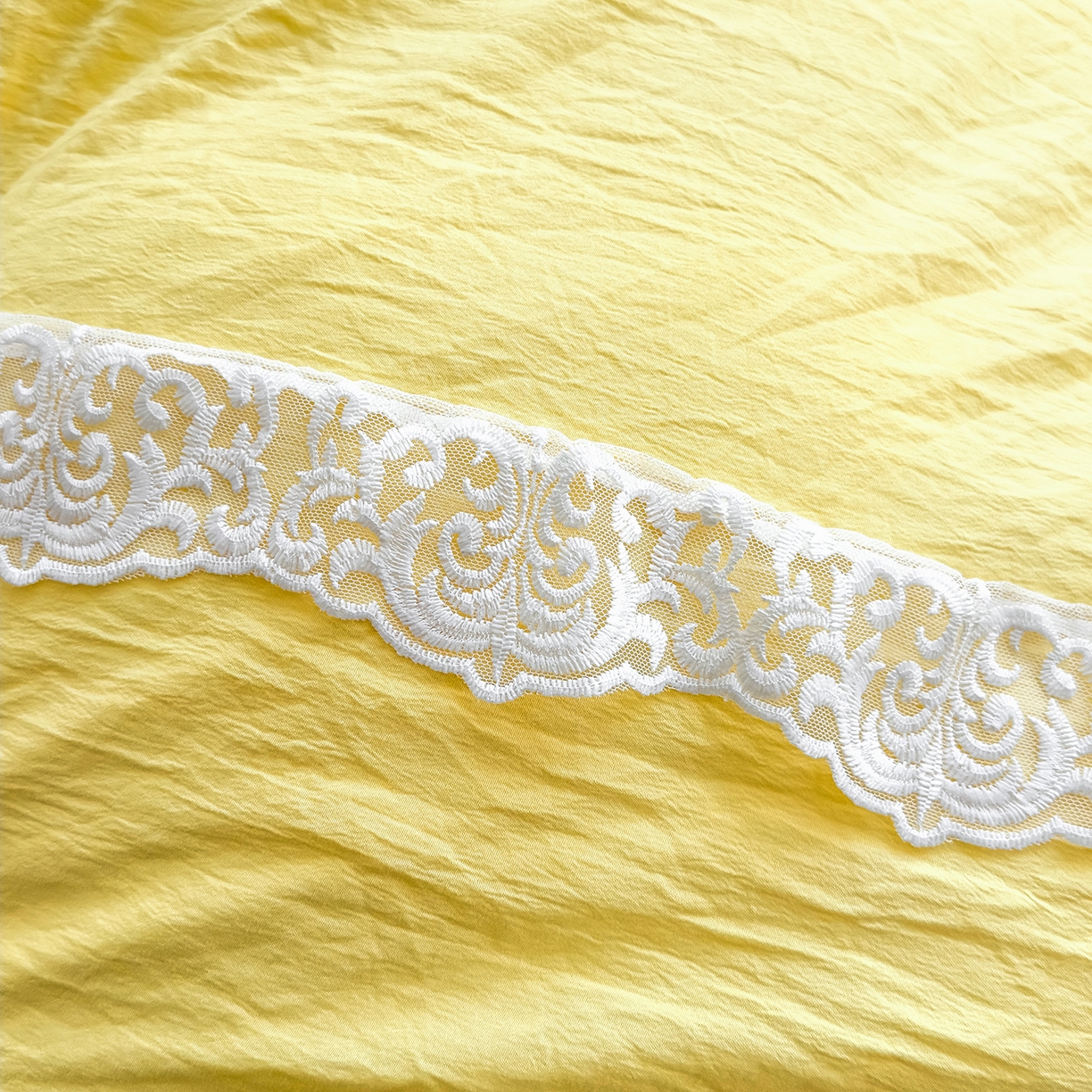 91家纺网 家纺一手货源 找家纺 灿哈 2025新款烫钻蕾丝花边水洗棉四件套 柠檬黄