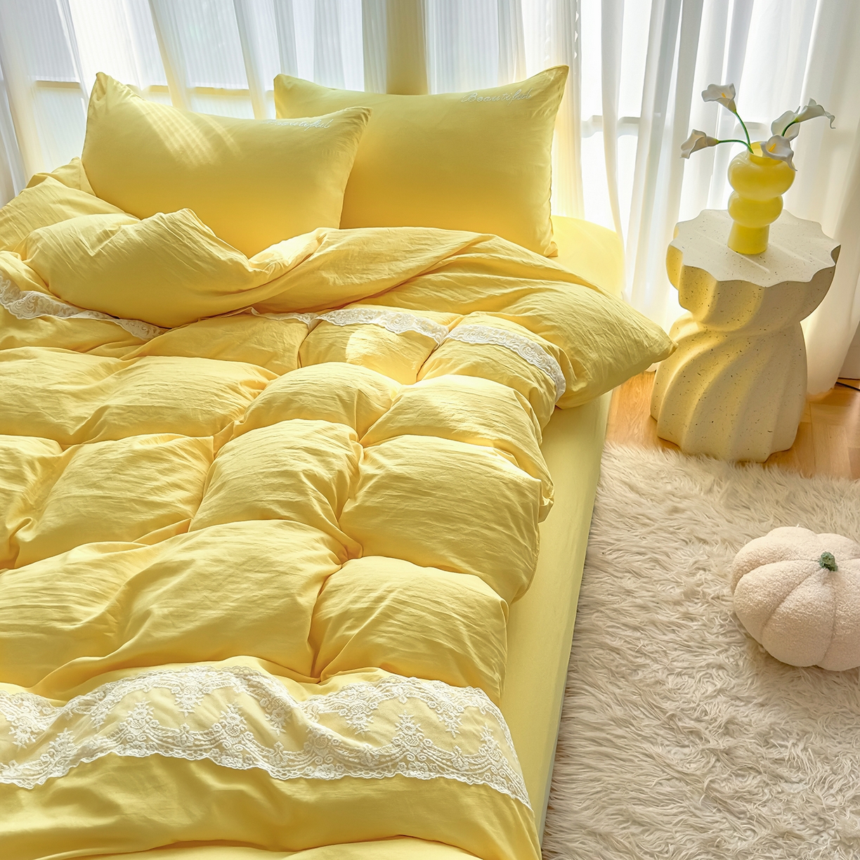 91家纺网 家纺一手货源 找家纺 灿哈 2025新款烫钻蕾丝花边水洗棉四件套 柠檬黄
