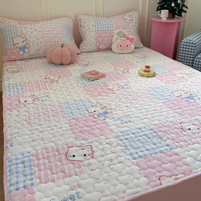 91家纺网 家纺一手货源 找家纺 Sweet dreams甜梦 2025新款高克重牛奶绒印花夹棉床笠 粉色猫猫