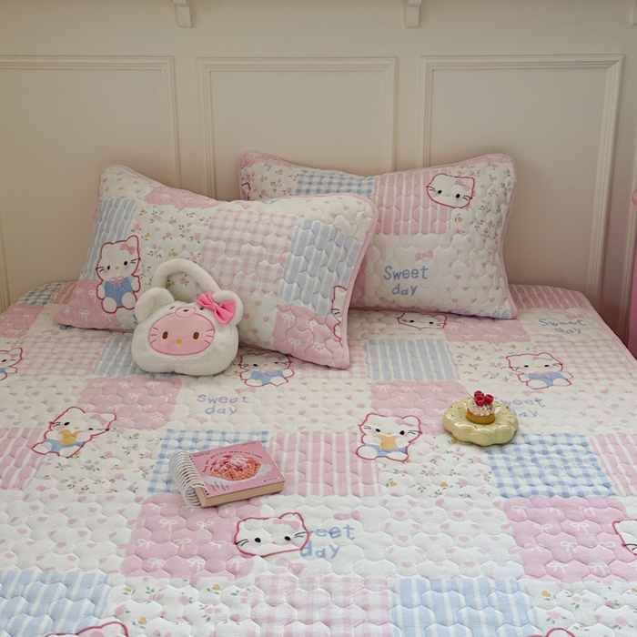 91家纺网 家纺一手货源 找家纺 Sweet dreams甜梦 2025新款高克重牛奶绒印花夹棉床笠 粉色猫猫