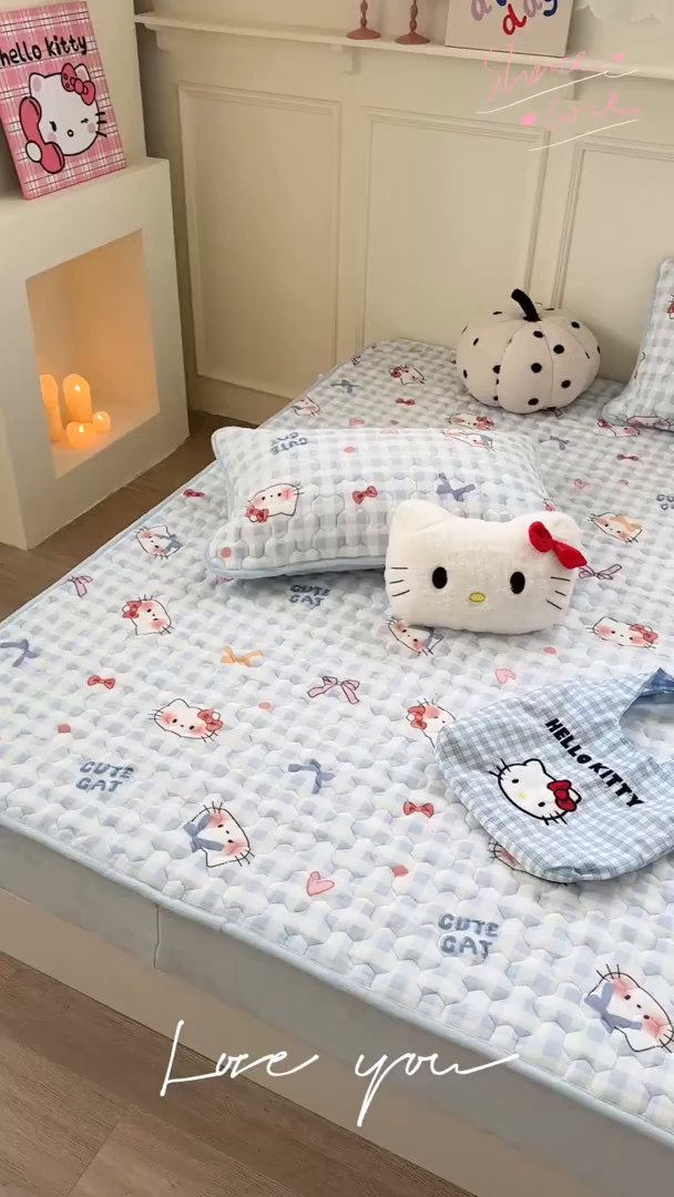 91家纺网 家纺一手货源 找家纺 Sweet dreams甜梦 2025新款高克重牛奶绒印花夹棉床笠 蝴蝶结猫猫