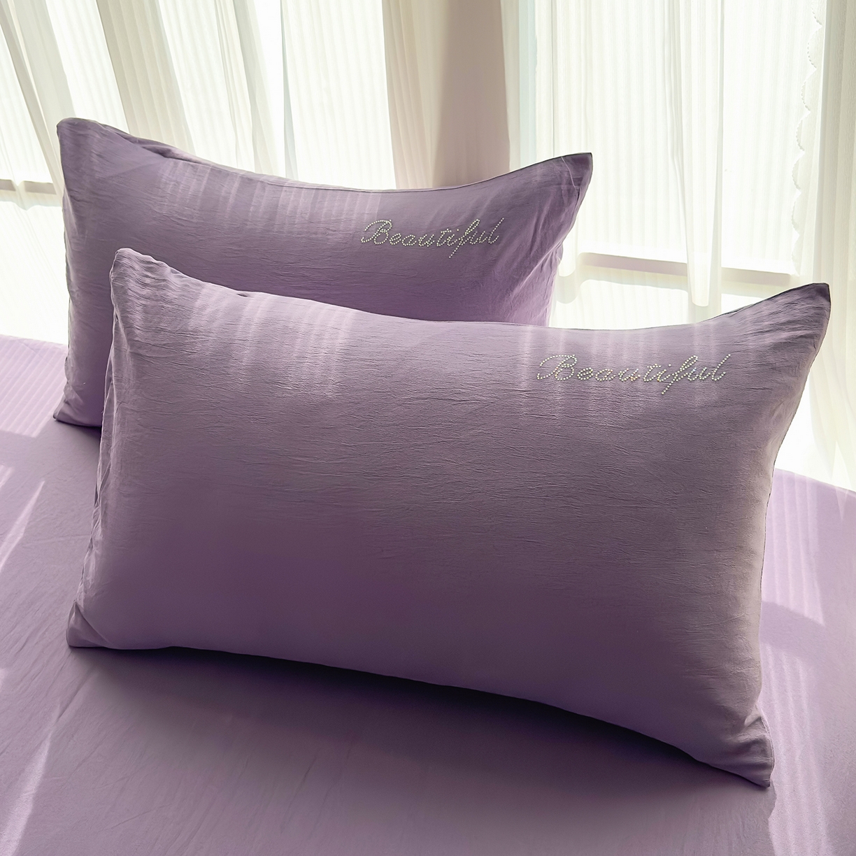 91家纺网 家纺一手货源 找家纺 灿哈 2025新款烫钻蕾丝花边水洗棉四件套 葡萄紫