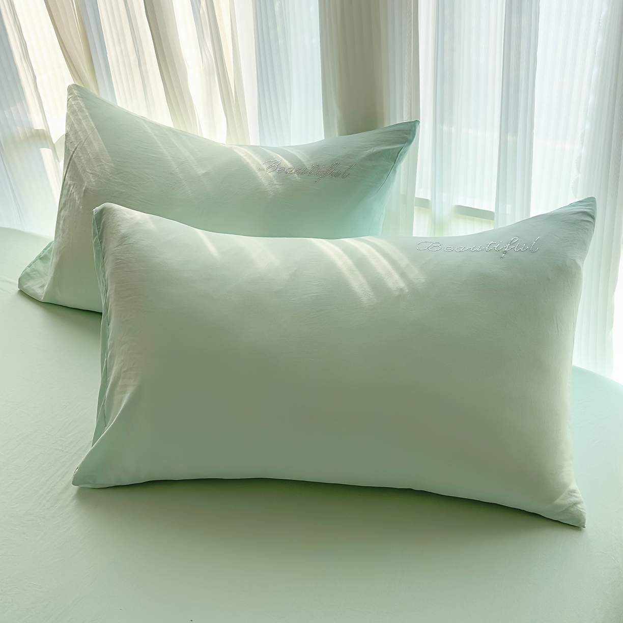 91家纺网 家纺一手货源 找家纺 灿哈 2025新款烫钻蕾丝花边水洗棉四件套 清脆绿