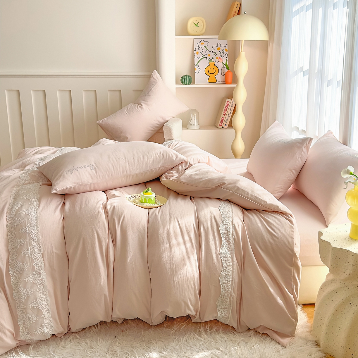 91家纺网 家纺一手货源 找家纺 灿哈 2025新款烫钻蕾丝花边水洗棉四件套 胭脂玉