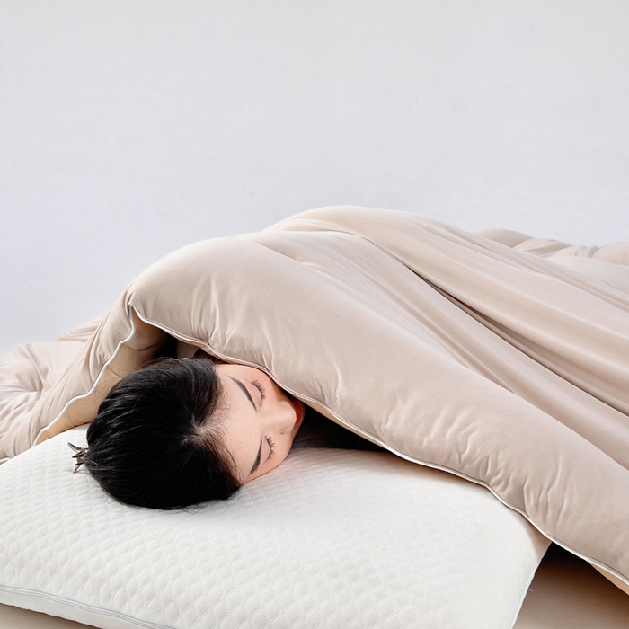 91家纺网 家纺一手货源 找家纺 亿莱鑫 2025新款A类亲肤深睡眠控温抑菌被子被芯冬被 卡其色