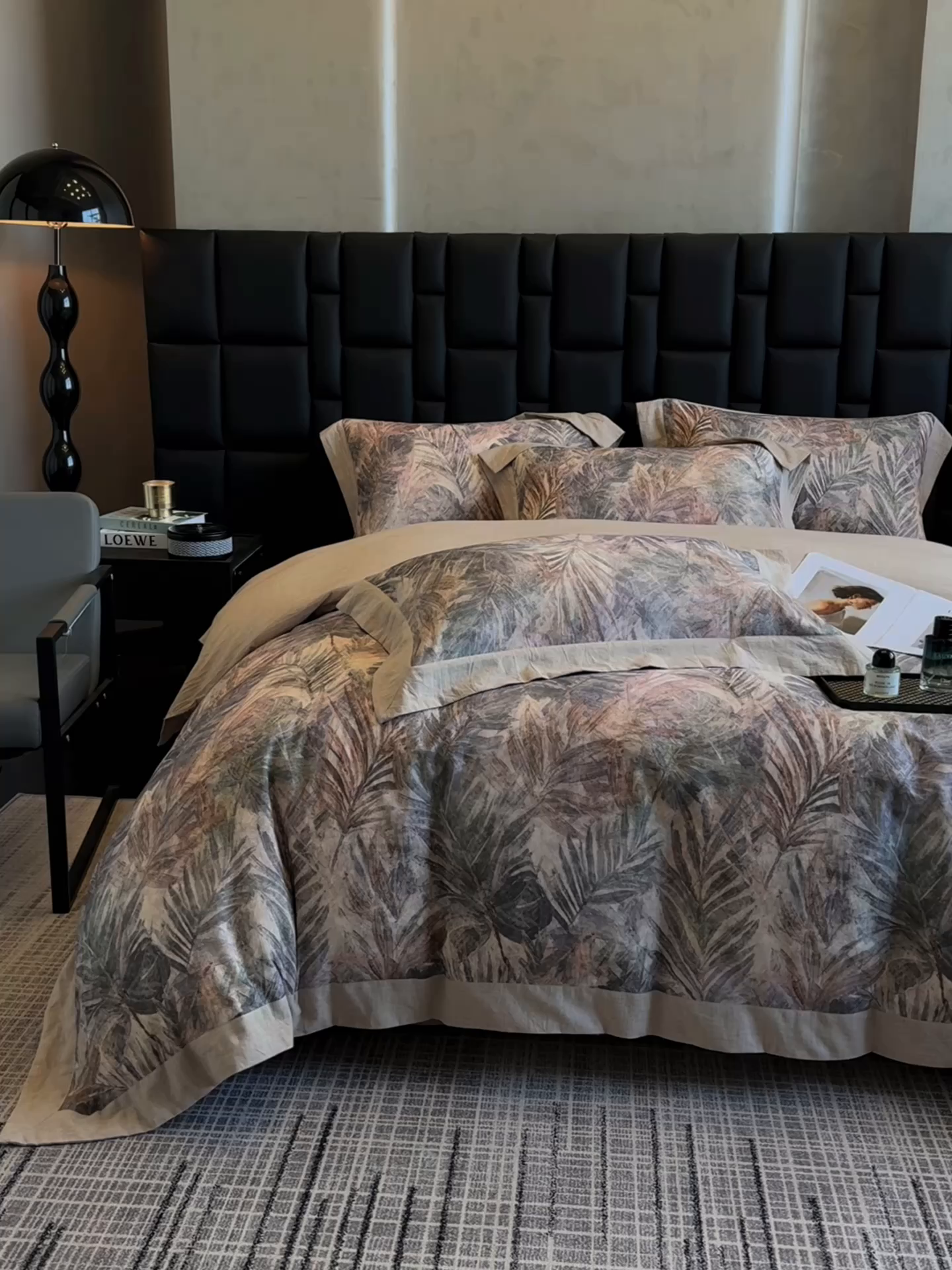 91家纺网 家纺一手货源 找家纺 家居1号 2025新款四季款活性数码印花 纯棉亚麻四件套 南洋焦影-紫色