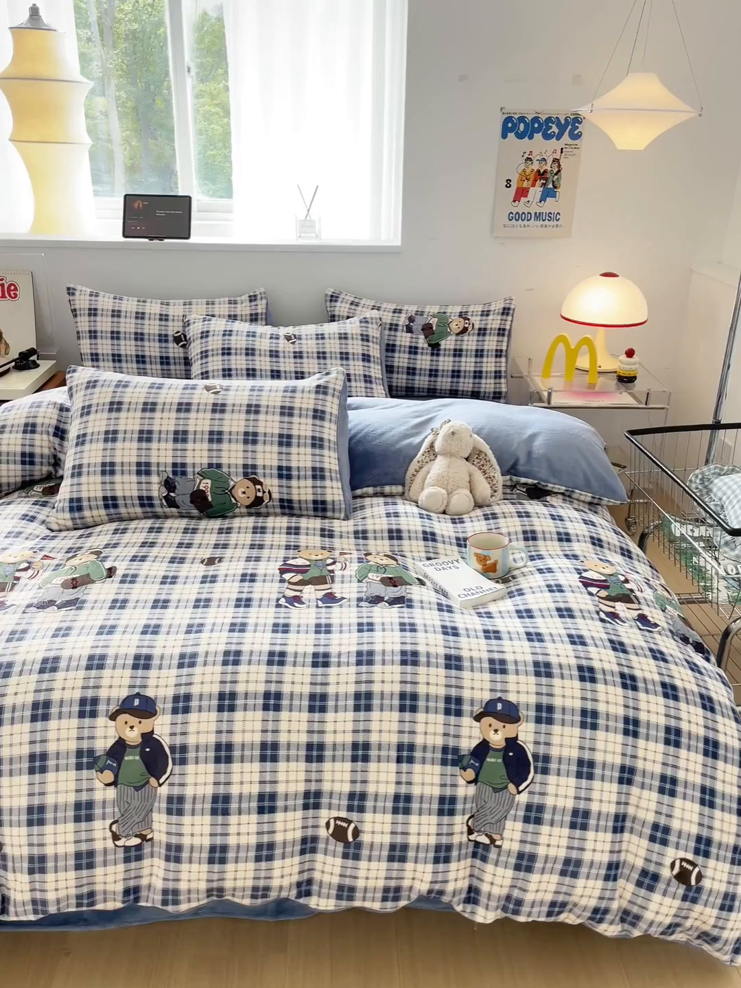 91家纺网 家纺一手货源 找家纺 玉海棠家纺 2025新款A类加厚牛奶绒印花四件套 蓝格英伦熊