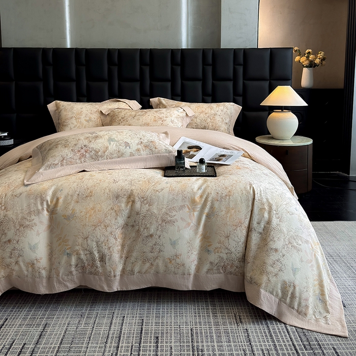 91家纺网 家纺一手货源 找家纺 家居1号 2025新款四季款活性数码印花 纯棉亚麻四件套 青逸花蝶-卡其