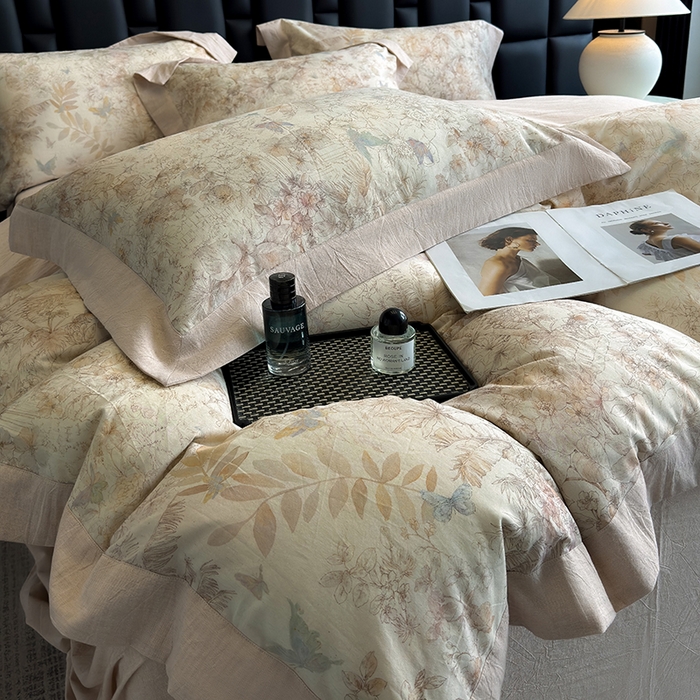 91家纺网 家纺一手货源 找家纺 家居1号 2025新款四季款活性数码印花 纯棉亚麻四件套 青逸花蝶-卡其