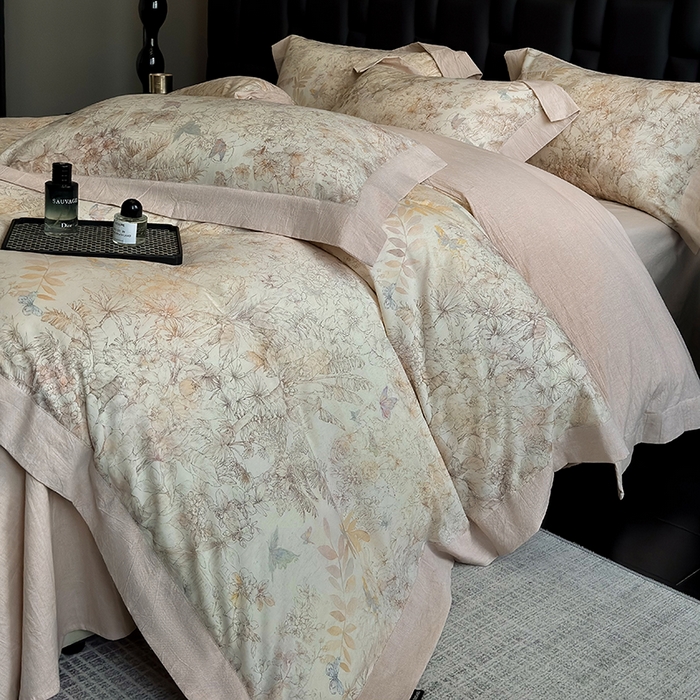 91家纺网 家纺一手货源 找家纺 家居1号 2025新款四季款活性数码印花 纯棉亚麻四件套 青逸花蝶-卡其