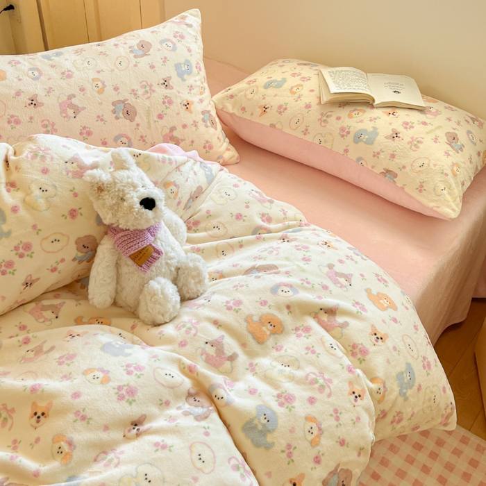 91家纺网 家纺一手货源 找家纺 玉海棠家纺 2025新款A类加厚牛奶绒印花四件套 卖萌小狗